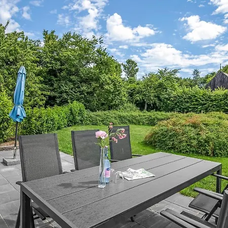 Gorgeous In With Wifi Apartment
